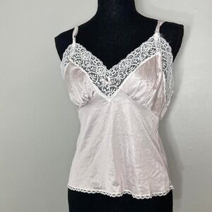 vintage made in usa lilac/pinkish purple lace cami top